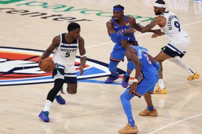 NBA-də ilk finalçı müəyyənləşib