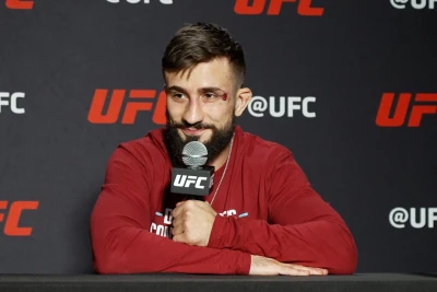 Nazim Sadıxov Tofiq Musayevin UFC-dəki qələbəsini təbrik edib