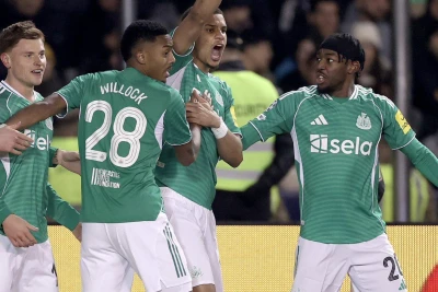 "Mançester Yunayted" "Nyukasl"ın "Qarabağ"a qol vuran müdafiəçisini hədəfləyir