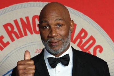 Lennoks Lyuis tarixin ən böyük 5 boksçusunu açıqlayıb