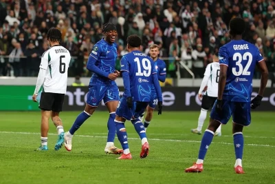 Chelsea'nin İsveç'e, Fiorentina'nın İspanya'ya Seyahati