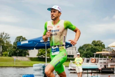 Rostislav Pevtsov "Ironman 70.3" turnirində üçüncü olub