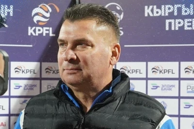 Baş məşqçi kobud ifadələrinə görə işdən qovuldu