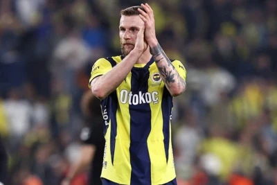 "Fənərbaxça" Şkrinyarın transferi üçün PSJ ilə razılığa gəldi