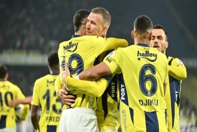 "Fənərbaxça" - "Hatayspor" oyununda 3 qol vuruldu