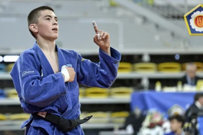 Azərbaycan cüdoçusu Nihad Ağayev Avropa çempionatında qızıl medal qazandı