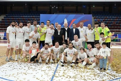 Azərbaycan çempionatının qalibləri mükafatlandırıldı - ŞƏKİL