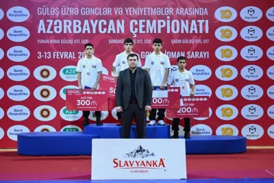 U17 Azərbaycan çempionatı: Yunan-Roma güləşində ilk medalçılar və finalçılar müəyyənləşib (YENİLƏNİB + FOTO)