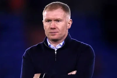 Pol Skoulz Manchester United üçün ən uyğun baş məşqçi namizədi Antonio Konte olduğunu bildirir