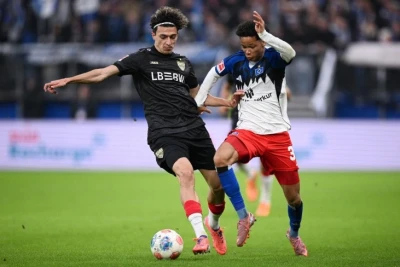 "Hamburq" azlıqda qalaraq "Ştutqart"ı məğlub etdi