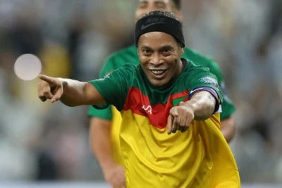 Ronaldinyo DÇ-2026-nın startına münasibət bildirib