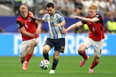 Lionel Messi DÇ-2026-da rekord qolları ilə pley-off mərhələsinə vəsiqə qazanır
