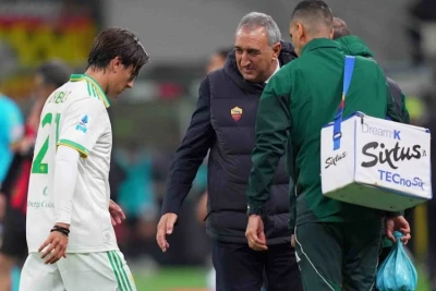 Paulo Dibala "Milan"la oyunda zədələndi