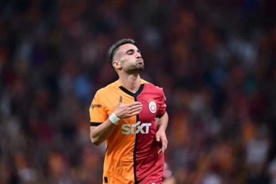 "Qalatasaray" Yunus Akgünlə müqaviləni uzadıb