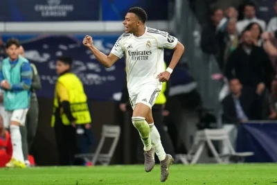 Mbappe ÇL-də qollarının sayına görə Raula yaxınlaşır