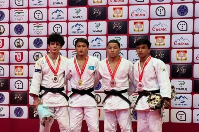 Yeniyetmə cüdoçularımız Asiya Kubokunda gümüş və bürünc medal qazanıblar