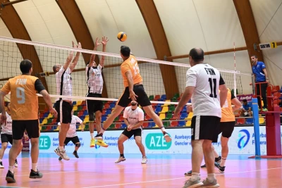 Dövlət qurumları arasında voleybol yarışının qalibləri bəlli olub: FHN həm kişilərdə, həm də qadınlarda birinci!