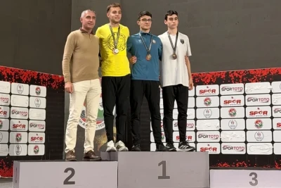 Abdulla Əliyev İstanbulda beynəlxalq yarışın qalibi oldu