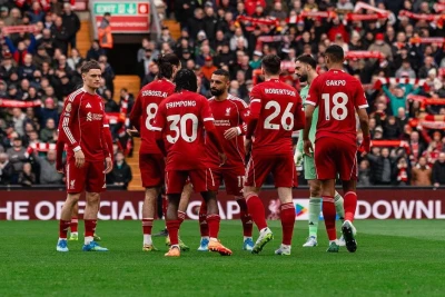 "Liverpul"dan 9 futbolçu gedir: Salah və Robertson da yollanır
