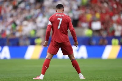 Ronaldu Messinin rekorduna reaksiya verib