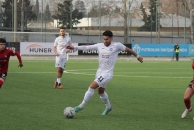 Ayxan Hüseynov penalti və qırmızı vərəqə qərarlarına münasibət bildirdi