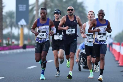 Elçin Bəkirov Dubay marafonunu uğurla başa vurub