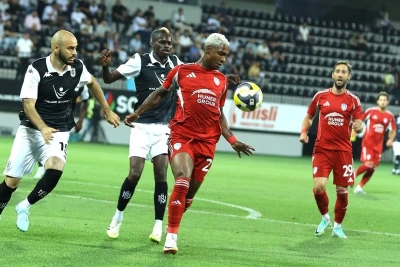 "Sumqayıt" - "Şamaxı" heç-heçə etdi, "Neftçi" "Turan Tovuz"a uduzdu
