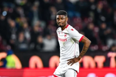 Boatenq "Neftçi"yə keçidinin baş tutmaması səbəblərini açıqlayıb