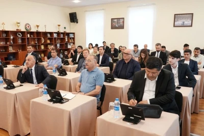 Gənclər və İdman Nazirliyində VI İslam Həmrəyliyi Oyunlarına hazırlıqla bağlı federasiya nümayəndələri ilə görüş keçirilib