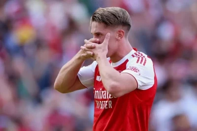 Ceymi Karrager Viktor Dyökereşin səviyyəsi və "Arsenal" üçün uyğunluğu barədə danışıb