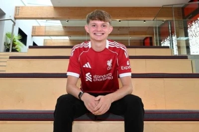 "Liverpul" 17 yaşlı Uill Raytı transfer etdi