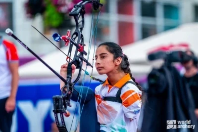 Əlləri olmayan hindistanlı paraidmançı Şital Devi dünya çempionu oldu