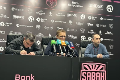 Dambrauskas: Futbolçulardan 3-4 günlük futbolu unutmalarını istəyirəm, fasiləni istəməzdim