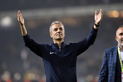 Fənərbağçanın yeni baş məşqçisi İsmail Kartal oldu