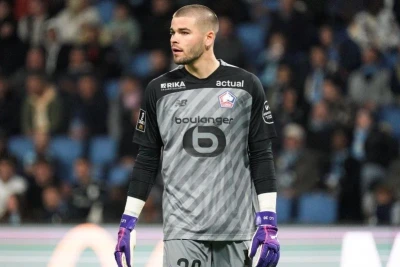 Lukas Şevalye “Beşiktaş”a keçə bilər