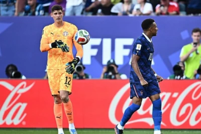 Mbappe paraqvaylı qapıçının təbrikini qəbul etməyib