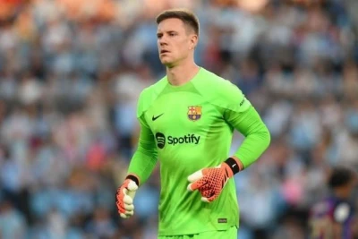 Ter Ştegen yenidən məşqlərə başladı