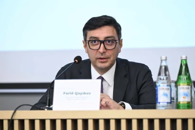 Fərid Qayıbov Xankəndidə idman federasiyaları ilə görüşünü keçirib