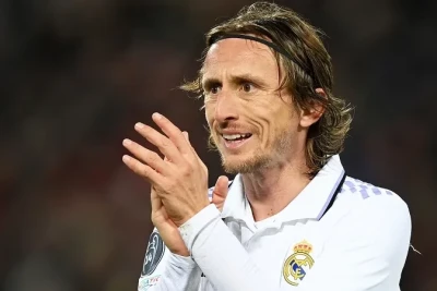 "Real Madrid" plans to extend Modrić and Vázquez's contracts in the next two weeks