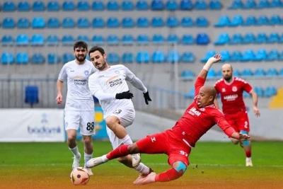 "Araz-Naxçıvan"ın əlindəki bürünc, "Turan Tovuz"un bürünc xəyalı