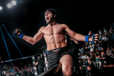 Tofiq Musayev Tailanddan danışdı: Məşqlər, UFC və yeni rəqib