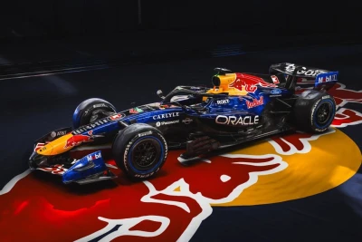 "Red Bull" 2026-cı il üçün "RB22" bolidinin yeni yarış livreyasını təqdim etdi