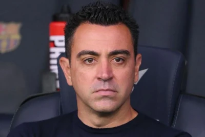 Xavi Messidən və Suaresdən İnstaqram postuna dəstək istəyib
