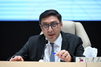 Gənclər və idman naziri Tofiq Əliyevin uğurunu yüksək qiymətləndirib, idmançıları sosial mediada fəal olmağa çağırıb