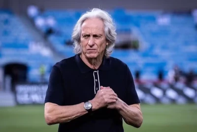 "Al-Hilal" resmi olarak teknik direktörüyle yollarını ayırdı