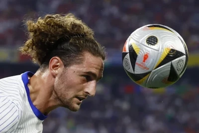 "Marsel"də soyunub-geyinmə otağındakı dava Rabiot və Royun transferinə səbəb oldu