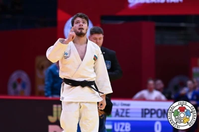 Ömər Rəcəbli Daşkənddə Böyük Dəbilqə turnirinin qalibi oldu