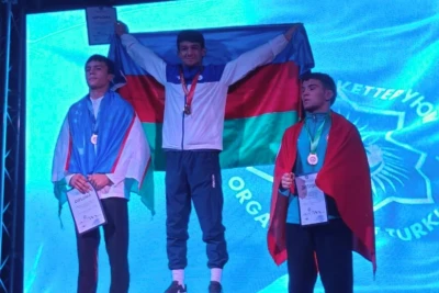 Türkdilli Dövlətlərin Universiadasında Azərbaycan güləşçiləri ilk gündə 4 medal qazanıb