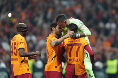 Muslera "Qalatasaray"dan getmək niyyətindədir