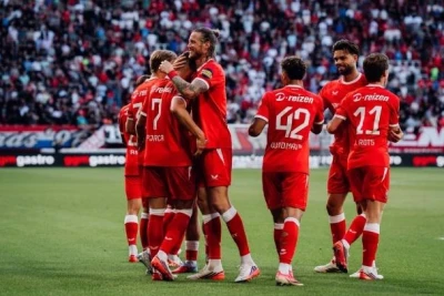 "Tvente" "Qarabağ"ın potensial rəqibini darmadağın edib